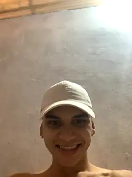 Snapshot of dailydosam chatting on 11.10.25 dailydosam online show from 11.10.25