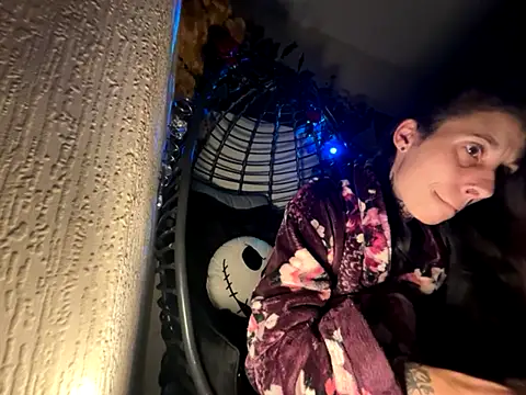DarkAngelz1 online show from 10.11.25