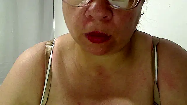 Snapshot of luciana69hot chatting on 07.12.26 luciana69hot online show from 07.12.26