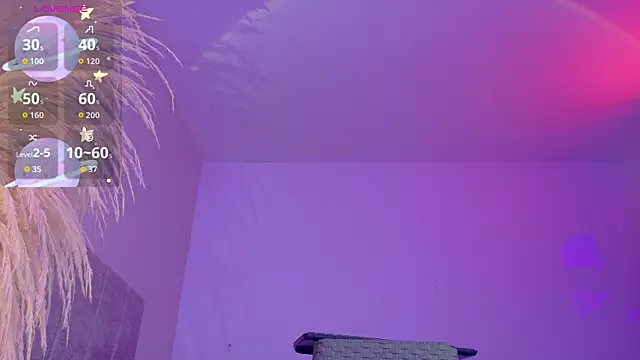 liiamluna  online show from 01.06.26