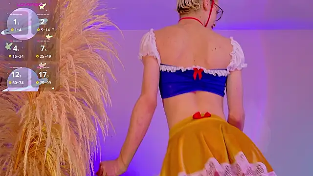 liiamluna  online show from 03.02.26