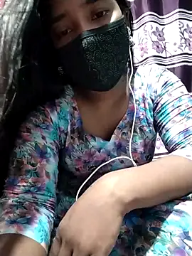 Snapshot of Rubaiya1 chatting on 09.28.25 Rubaiya1 online show from 09.28.25