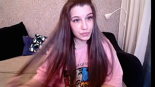 Snapshot of CherryZlata chatting on 11.29.25 CherryZlata online show from 11.29.25