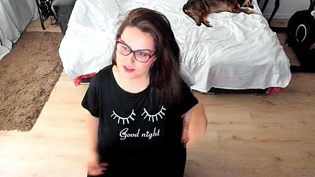 Squirt Kimm online show from 09.17.25