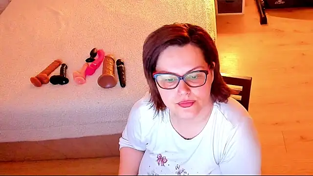 Squirt Kimm online show from 05.16.26