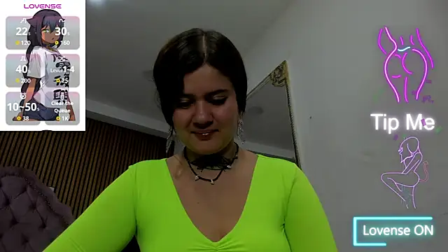 Snapshot of RosalineGrey chatting on 10.04.25 RosalineGrey online show from 10.04.25