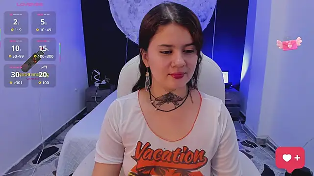 Snapshot of RosalineGrey chatting on 10.08.25 RosalineGrey online show from 10.08.25