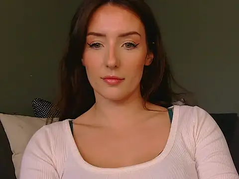 ivy-anne online show from 10.16.25