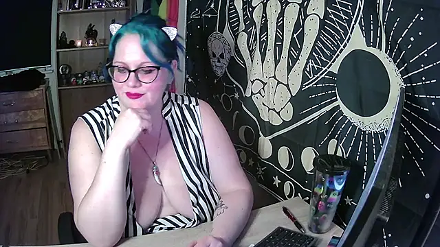 Kinky Witch online show from 09.26.25