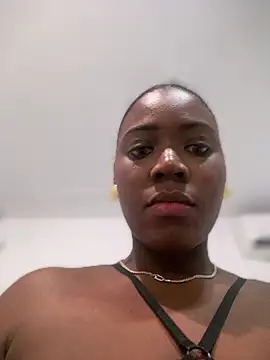 Snapshot of Alexia_24 chatting on 12.18.25 Alexia 24 online show from 12.18.25