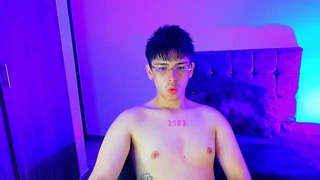 Maximo Miller online show from 09.10.25