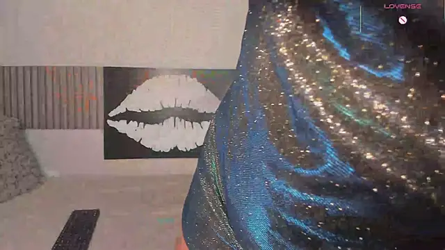 Hailey-Fox online show from 02.12.26