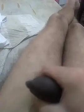 GuilhermeYuree online show from 09.11.25