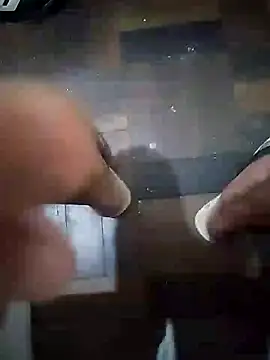 GuilhermeYuree online show from 09.22.25