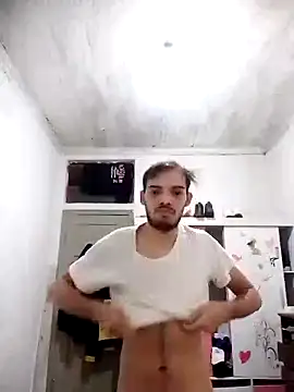 GuilhermeYuree online show from 06.07.26