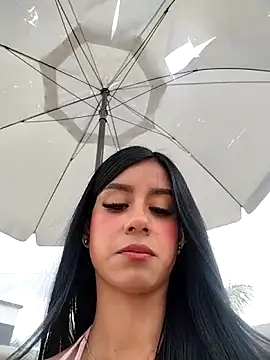 Juliana Xander online show from 10.03.25