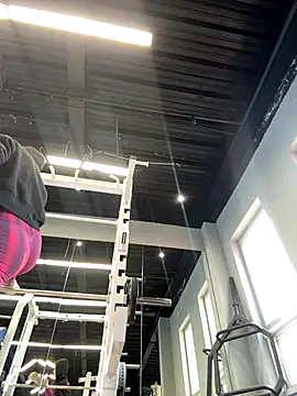 Snapshot of Ninazhang chatting on 11.04.25 Ninazhang online show from 11.04.25