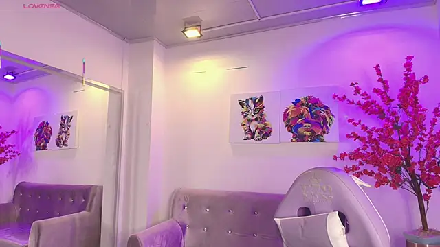 Snapshot of Antonella_wild chatting on 03.21.26 Antonella wild online show from 03.21.26