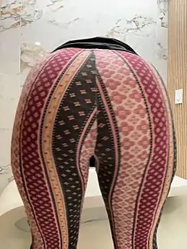 Snapshot of sweetsirenn chatting on 02.24.26 sweetsirenn online show from 02.24.26