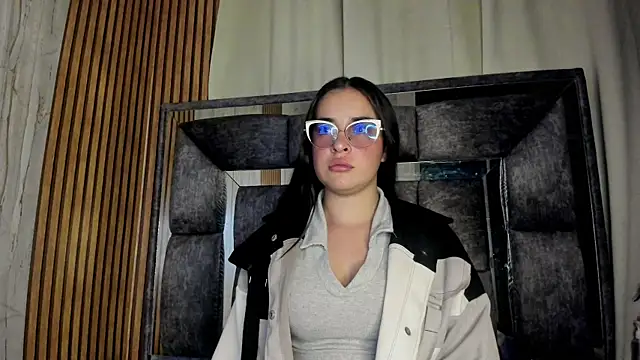 Cherry  Hot online show from 11.24.25