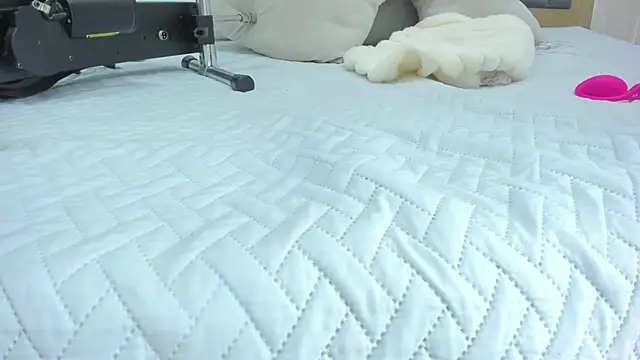 Snapshot of juliette_pretty_ chatting on 11.22.25 juliette pretty online show from 11.22.25