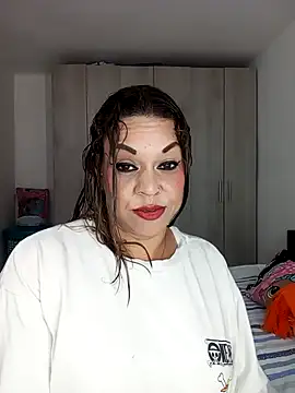 Snapshot of Ana-victoria chatting on 09.27.25 Ana-victoria online show from 09.27.25