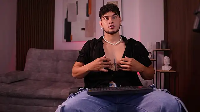 DaviesBrown online show from 12.15.25