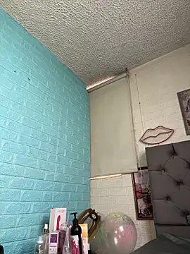 SALOME KORLAND online show from 02.05.26