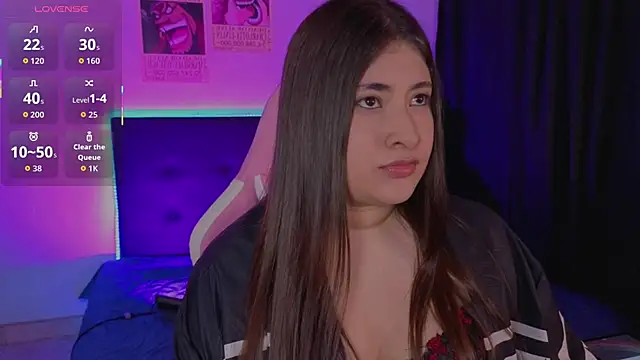 Snapshot of Gaby__Howards chatting on 11.25.25 Gaby Howards online show from 11.25.25