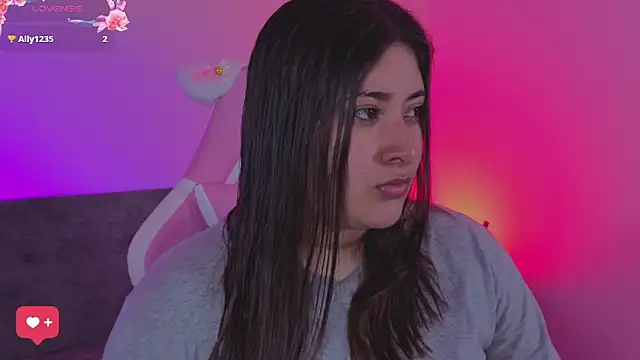 Snapshot of Gaby__Howards chatting on 02.15.26 Gaby Howards online show from 02.15.26