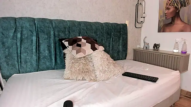 Diamond twink online show from 06.25.26