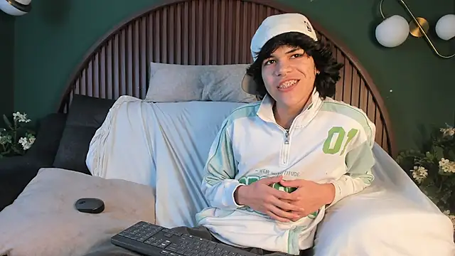 Diamond twink online show from 07.26.26