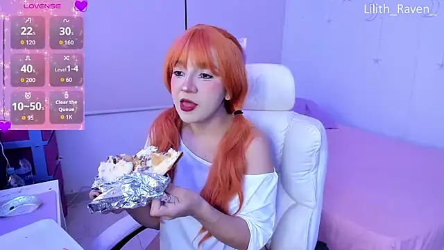 Lilith Raven  online show from 12.03.25