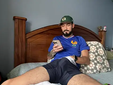 Snapshot of Jonny0399_ chatting on 06.23.26 Jonny0399 online show from 06.23.26