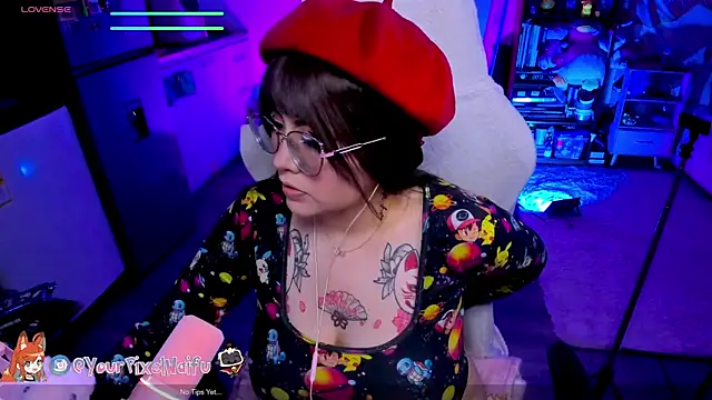 AlyssaRomanova online show from 10.27.25