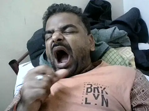 sree4143 online show from 09.14.25