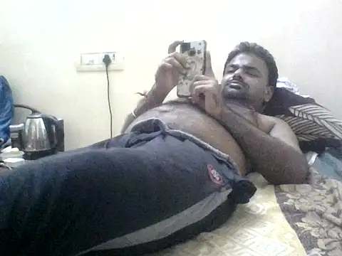 sree4143 online show from 10.14.25