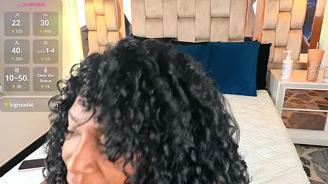 Snapshot of Blackyhot69 chatting on 09.09.25 Blackyhot69 online show from 09.09.25