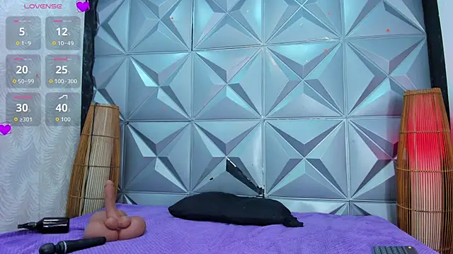 GreciaFox1 online show from 11.26.25