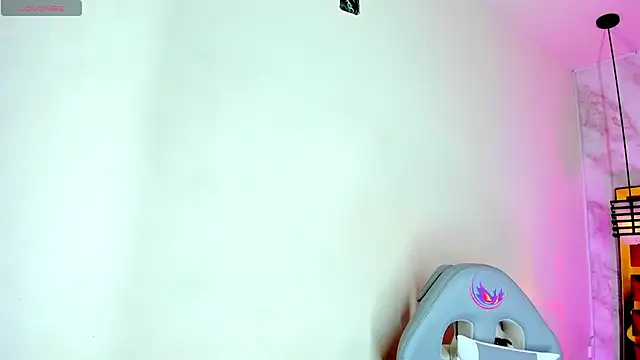 Luciifeer  online show from 11.06.25