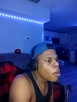 Snapshot of MrGreenbeanbean88 chatting on 10.27.25 MrGreenbeanbean88 online show from 10.27.25