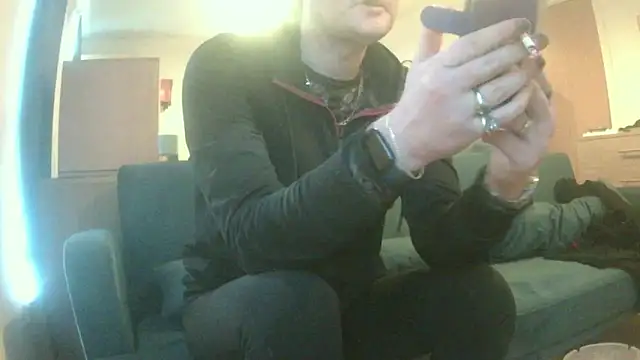 avamaxwell online show from 05.07.26