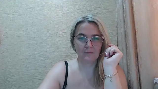 EleanoraDream online show from 05.28.26