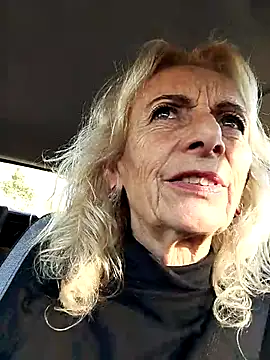 clarabell4 online show from 11.11.25