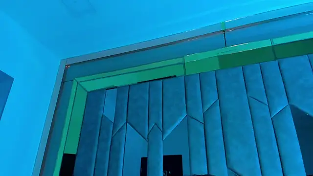 Sebax Young online show from 09.11.25