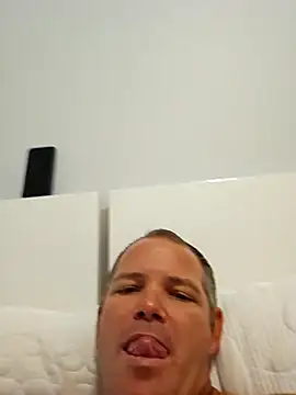 cubanitofeliz40 online show from 09.22.25