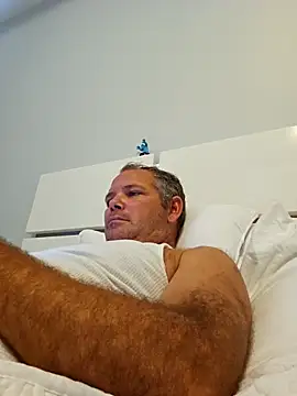 cubanitofeliz40 online show from 10.02.25