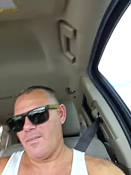 cubanitofeliz40 online show from 10.06.25