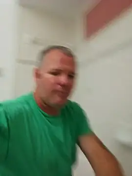 cubanitofeliz40 online show from 02.23.26