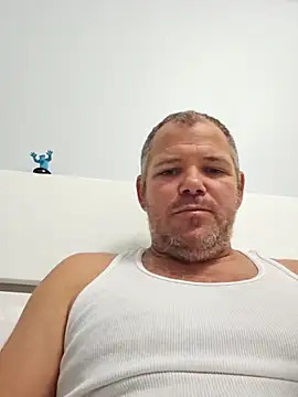 cubanitofeliz40 online show from 03.05.26